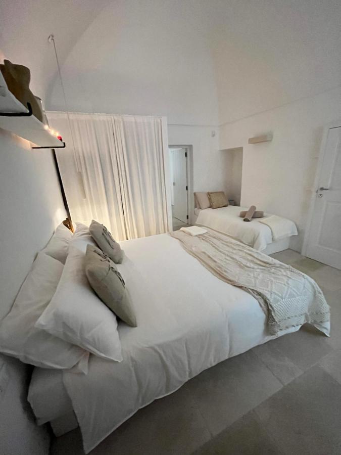 I Tre Coni By Acqua Di Puglia Bed & Breakfast Locorotondo Exterior photo
