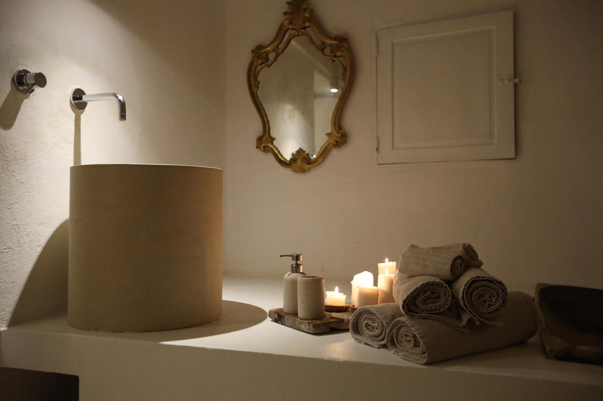 I Tre Coni By Acqua Di Puglia Bed & Breakfast Locorotondo Exterior photo