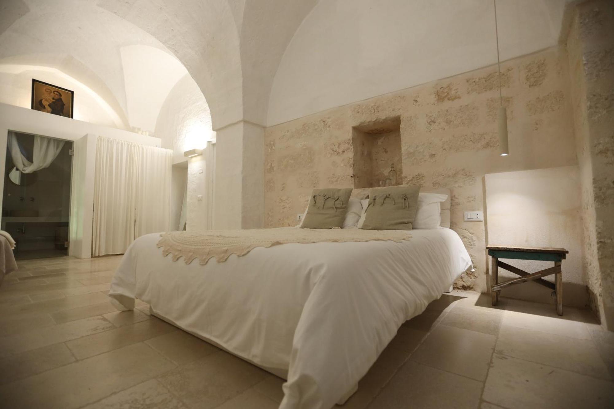 I Tre Coni By Acqua Di Puglia Bed & Breakfast Locorotondo Exterior photo
